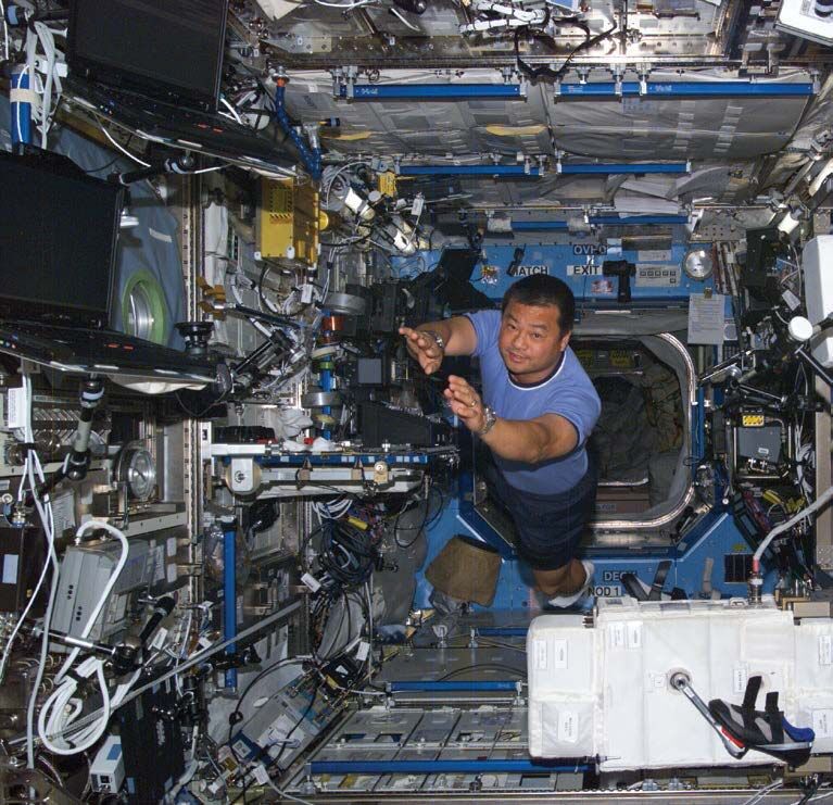 LeroyChiao_4.jpg